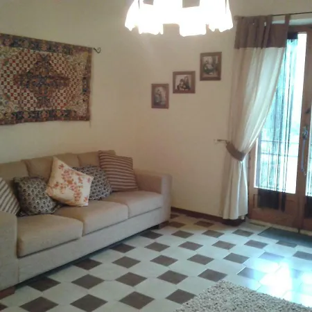 La Casa Gialla Appartamento *